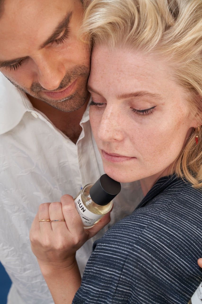 Dubai: Valentine's Fragrance Design & Mixology Workshop - Oo La Lab